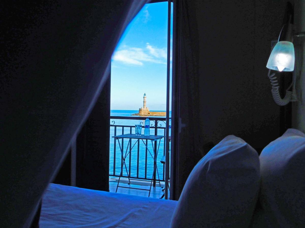 Lucia Hotel Chrissi Akti Chania Exterior foto