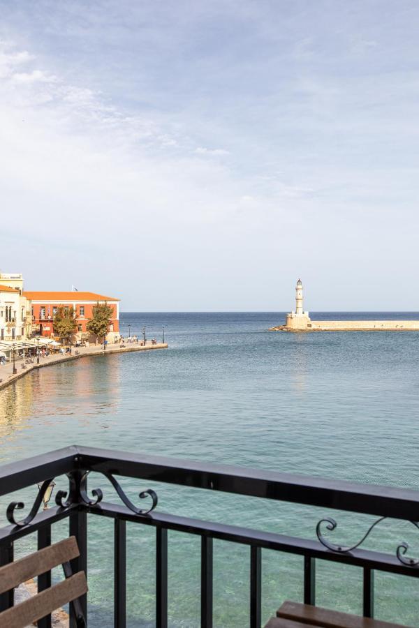 Lucia Hotel Chrissi Akti Chania Exterior foto