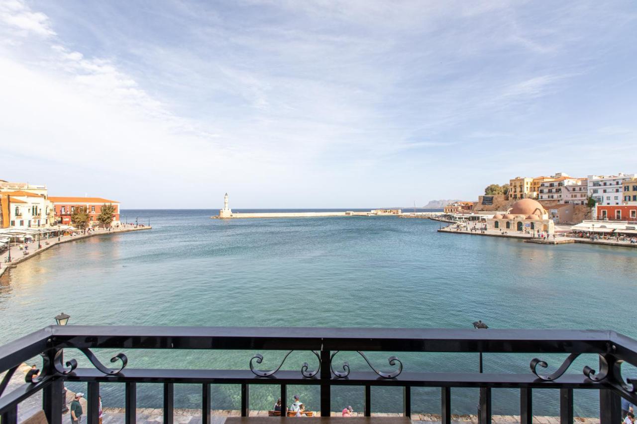 Lucia Hotel Chrissi Akti Chania Exterior foto